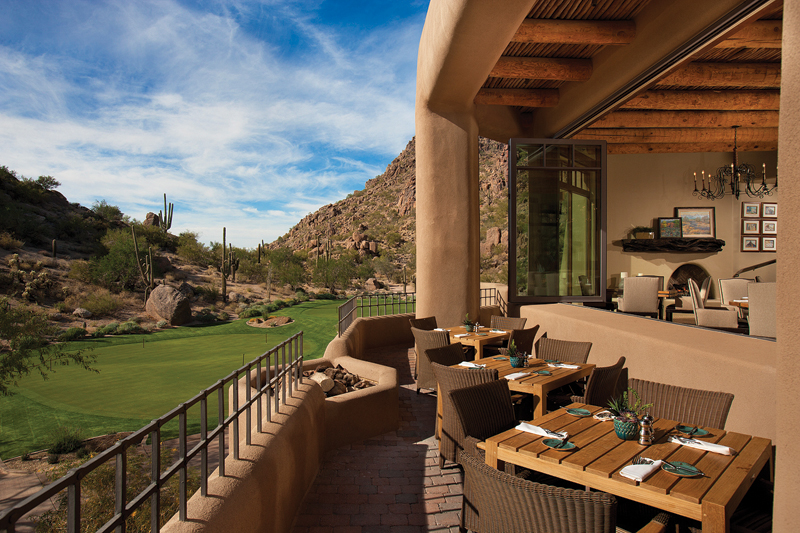 For Arizona’s dramatic swing in seasons, the Desert Highlands culinary staff adopts different menu approaches to provide dishes that fit the temperatures and time of year. 