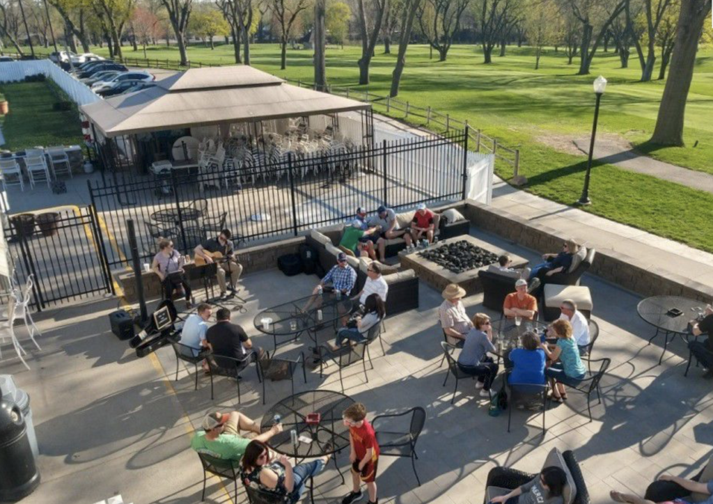 Omaha S Field Club Reinventing For Millennials Young