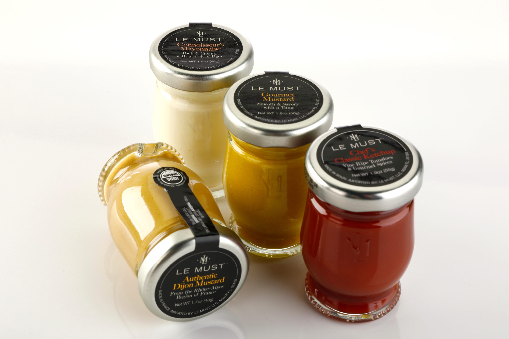 Unboxing Premium Condiments from Le Must Club + Resort Business