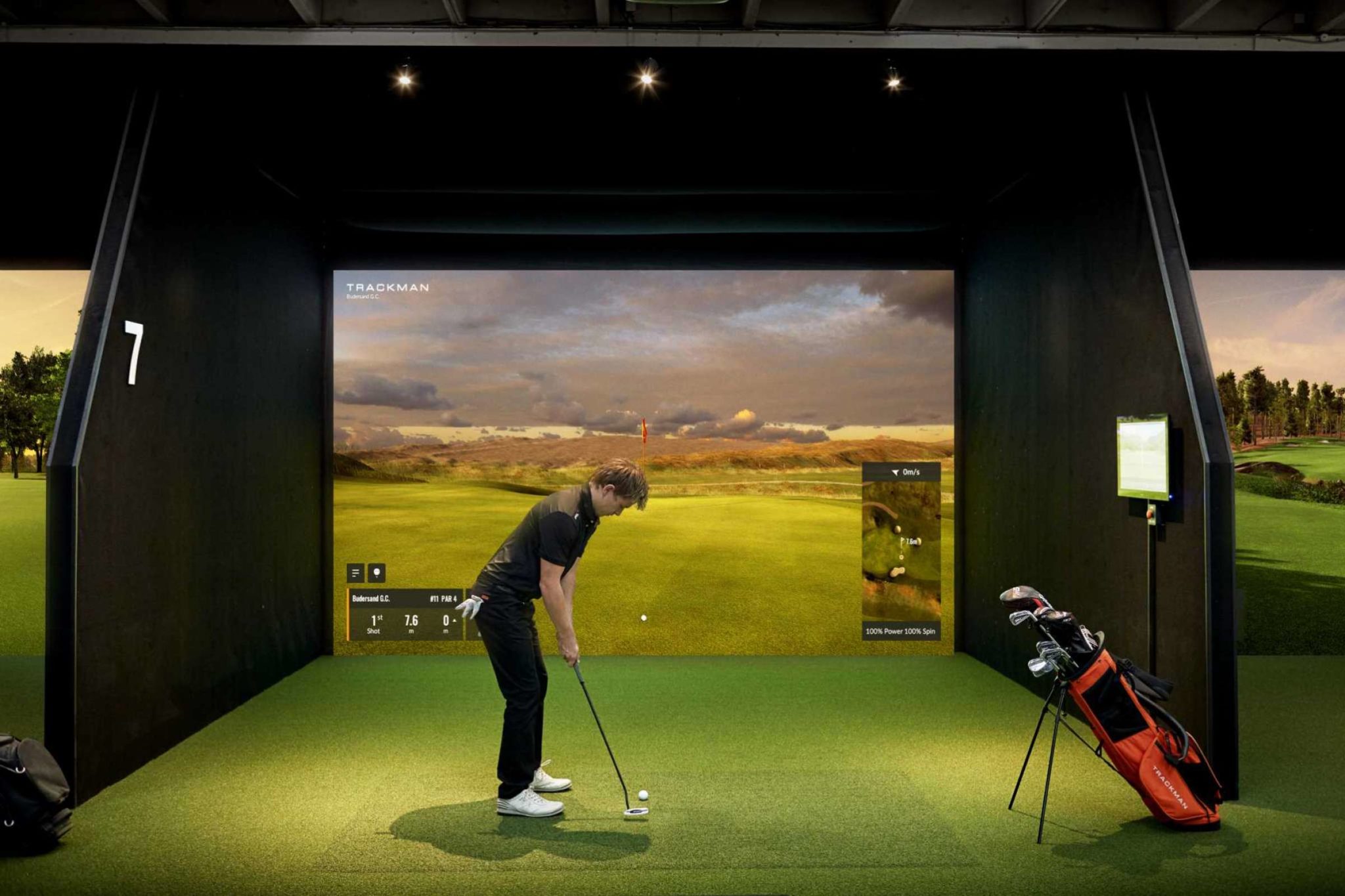 Again and again… at @supergolf_putterbar #golfsimulator #golf