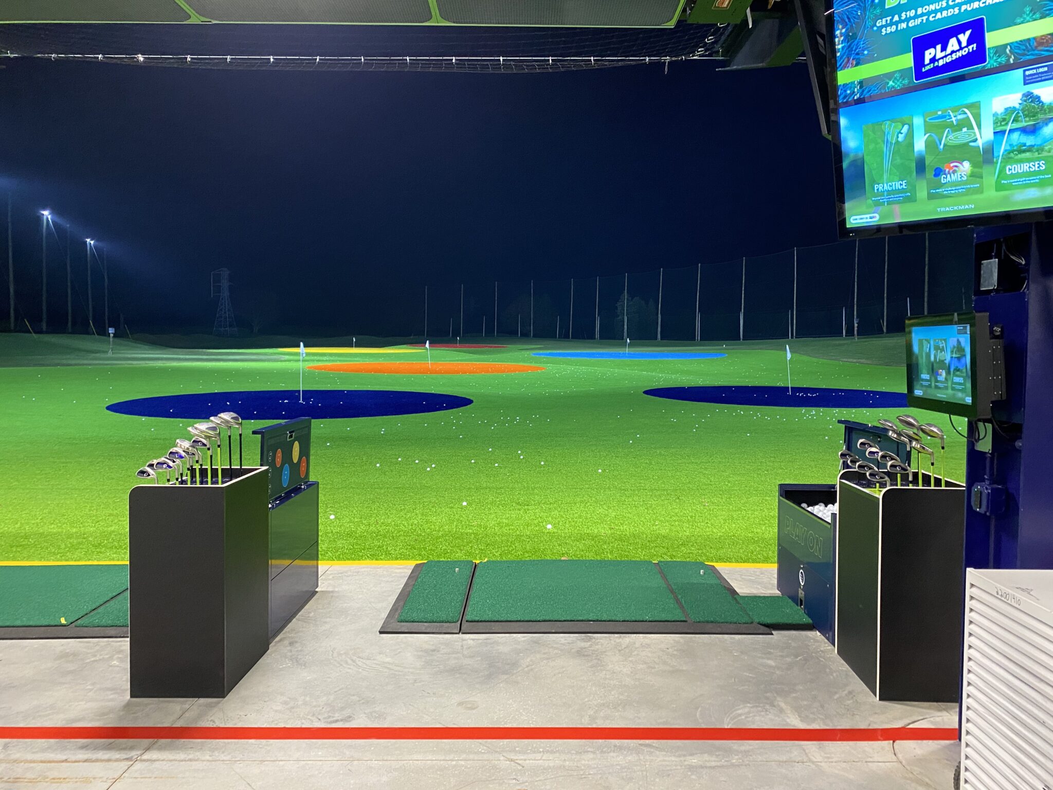 Come Play Games at BigShots Golf