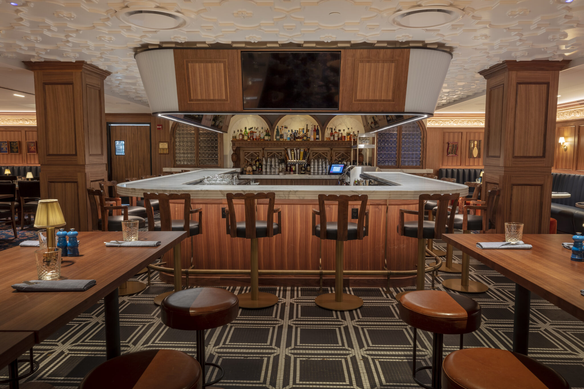 Detroit (Mich.) Athletic Club Completes a Renovation That’s Right up